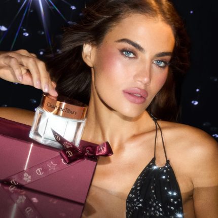 holiday 25 magic cream with model