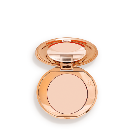 Colour Corrector Open Pack Shot