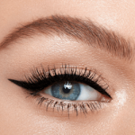 Hollywood Exagger-Eyes Liner Duo Model