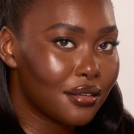 UNREAL SKIN SHEER GLOW TINT - DEEP
