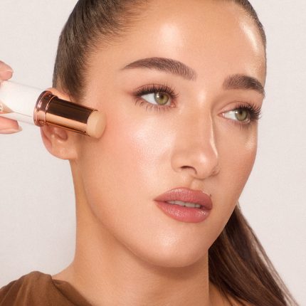 Bella Tilbury Unreal Skin stick foundation