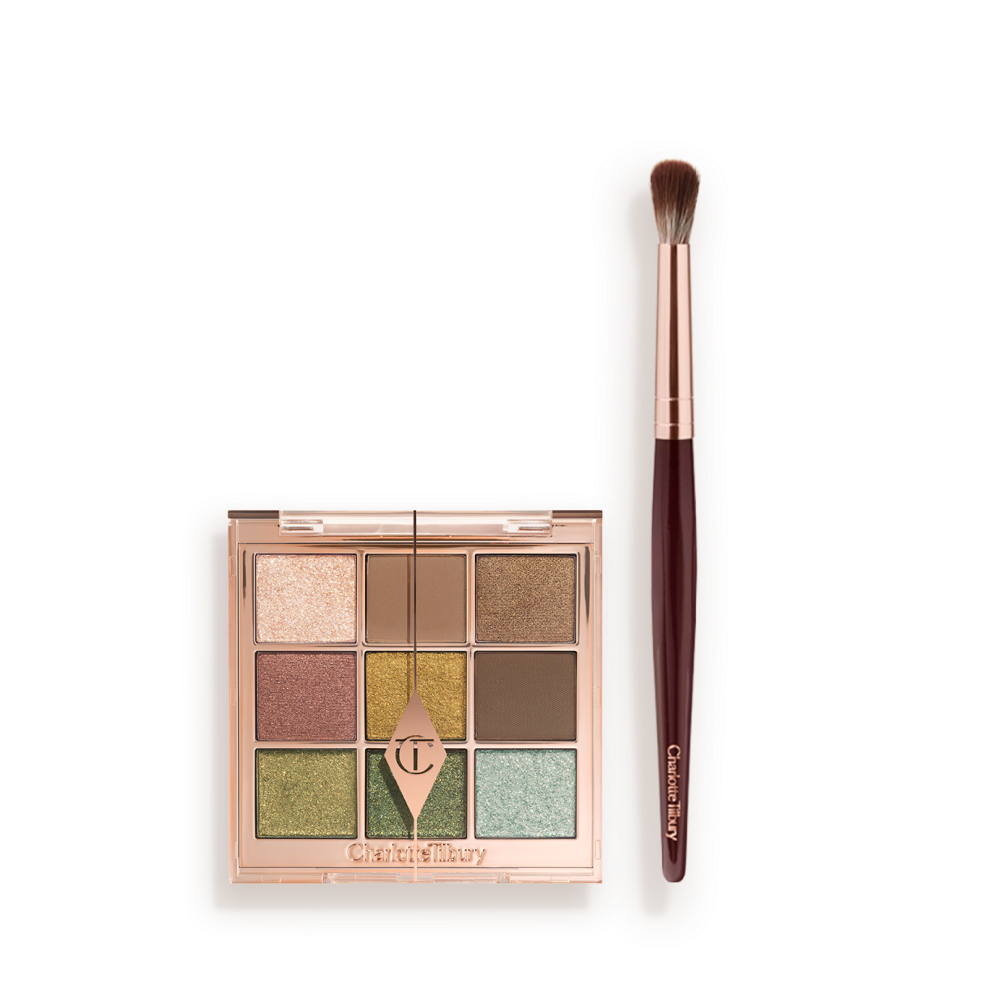 PALETTE_OF_BEAUTIFYING_EYE_TRENDS_-_Emerald-Effect___EYE_BLENDER_BRUSH_TBRUXXXX5R Charlotte's Beautifying Eye Trends Kit: Limited-Edition Eyeshadow Palette and Eye Makeup Brush