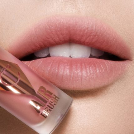 The PillowTalk Airbrush Lip Blur