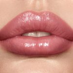 Lip Lustre Pillow Talk Pack Shot Light Model