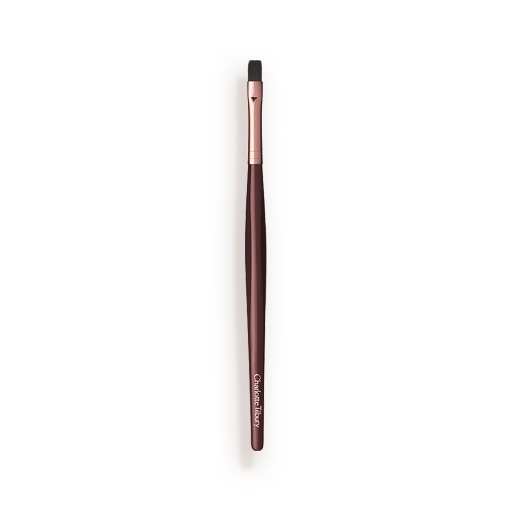 Synthetic_Lip_Brush_Brush_Packshot