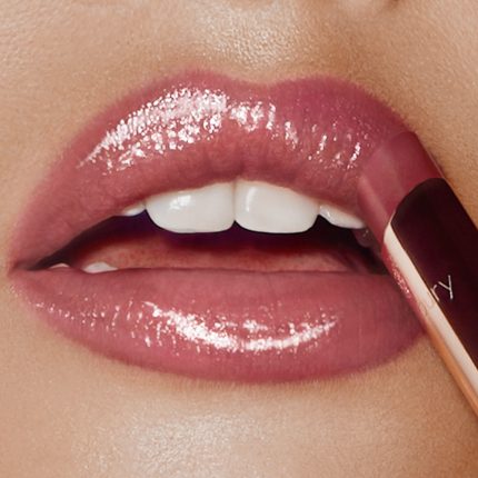 Superstar Lips in Pillow Talk Fair Model